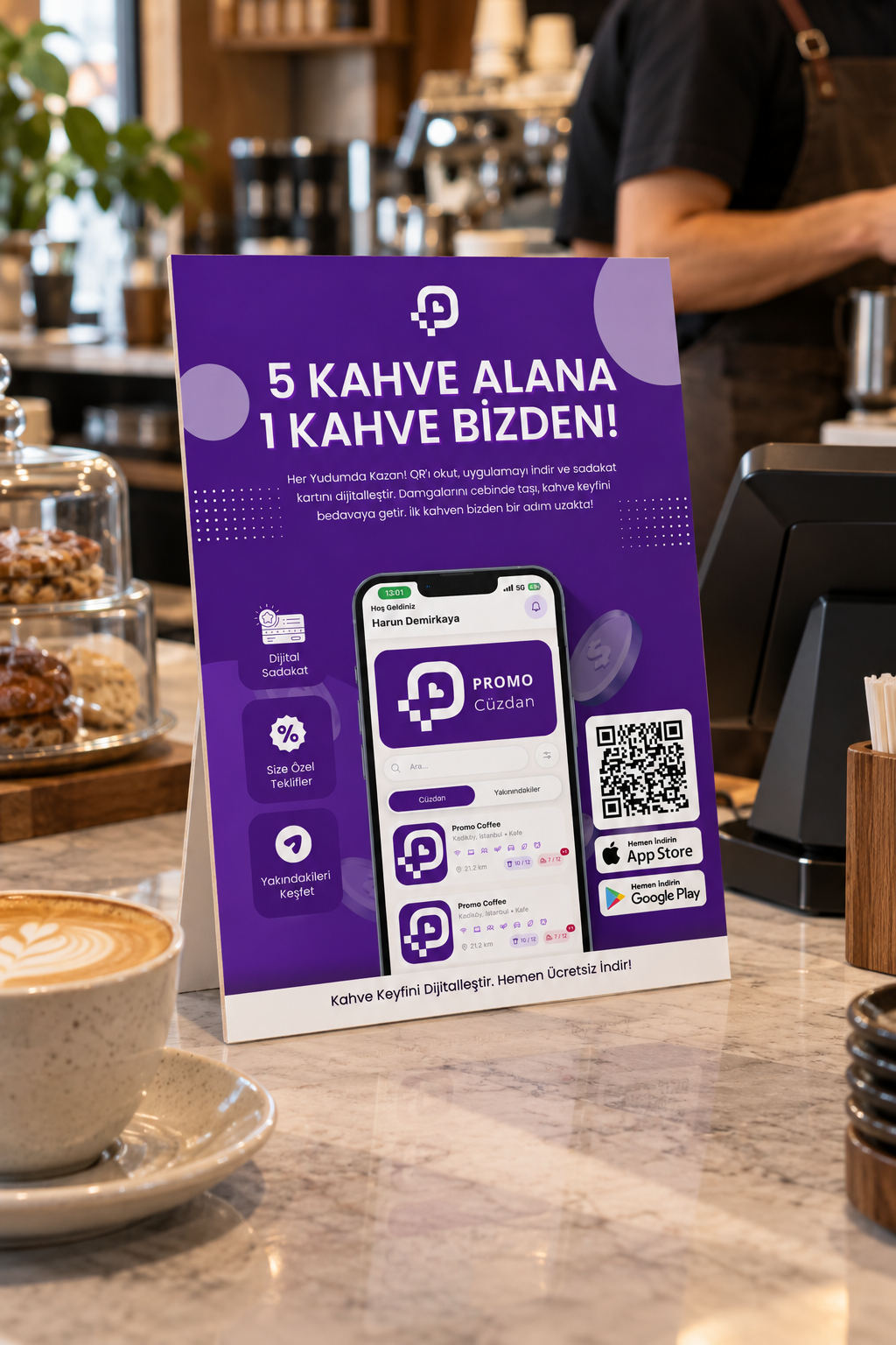 Kasanın yanında duran Promo Cüzdan tanıtım standı